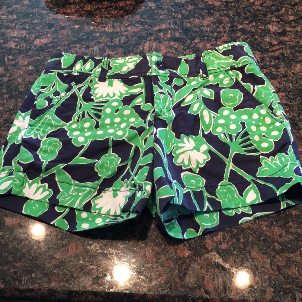 EEUC Lilly Pulitzer Callahan Shorts size 0